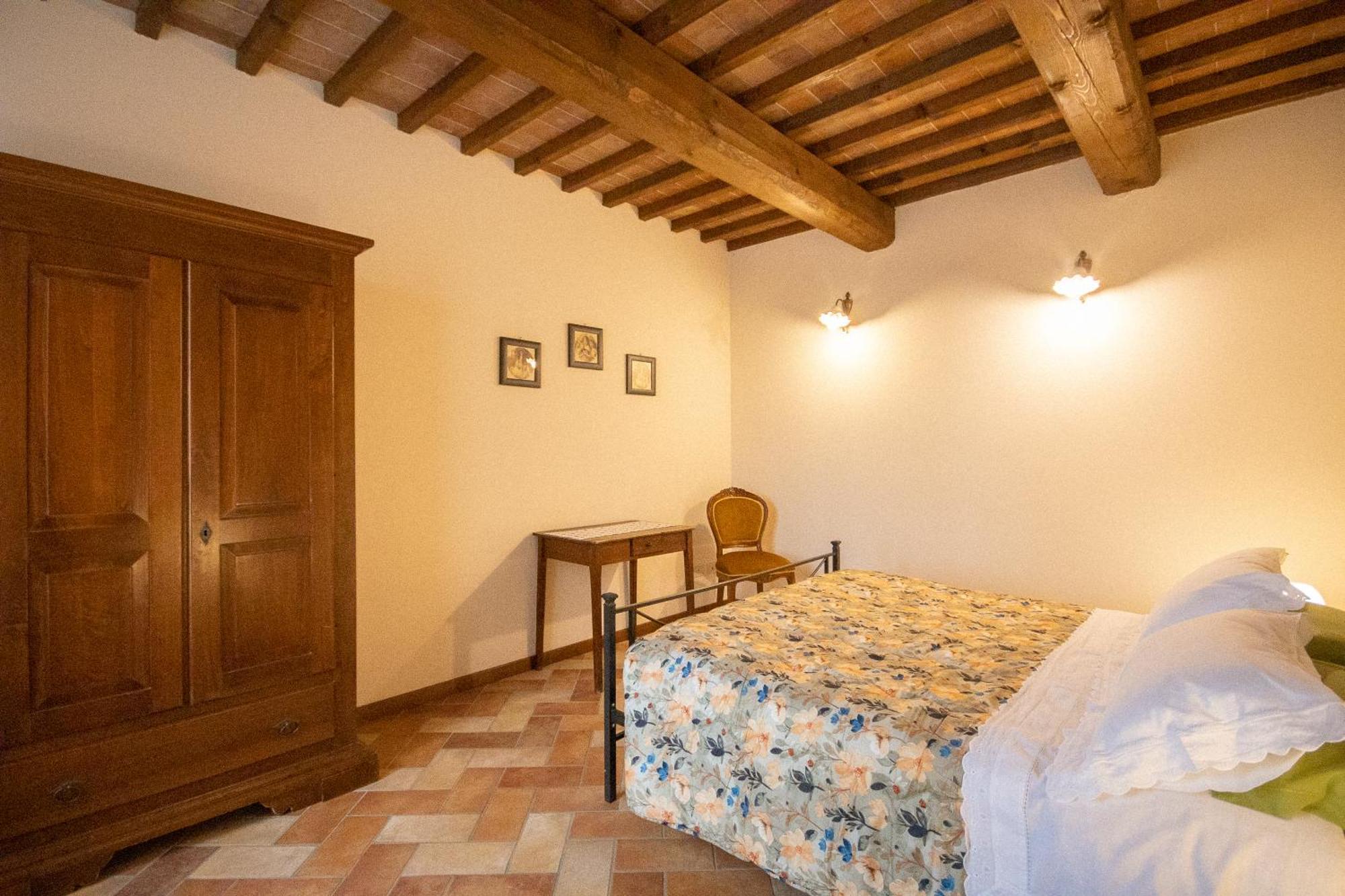 Agriturismo Corte In Poggio Stabbia Szoba fotó